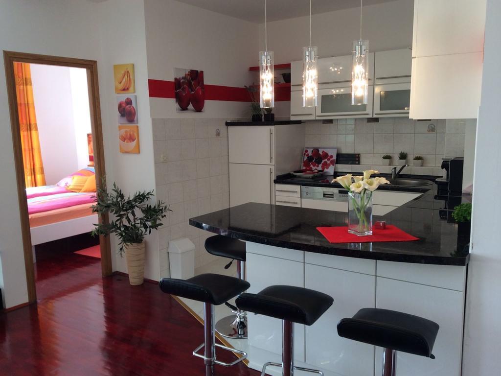 Apartment Marijeta Makarska Habitación foto